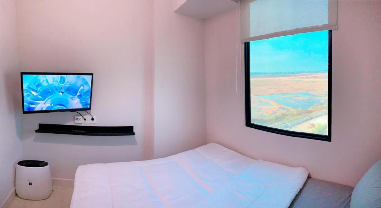 Apartemen Osaka Riverview Pik 2 By Benchmark Tangerang Eksteriør billede
