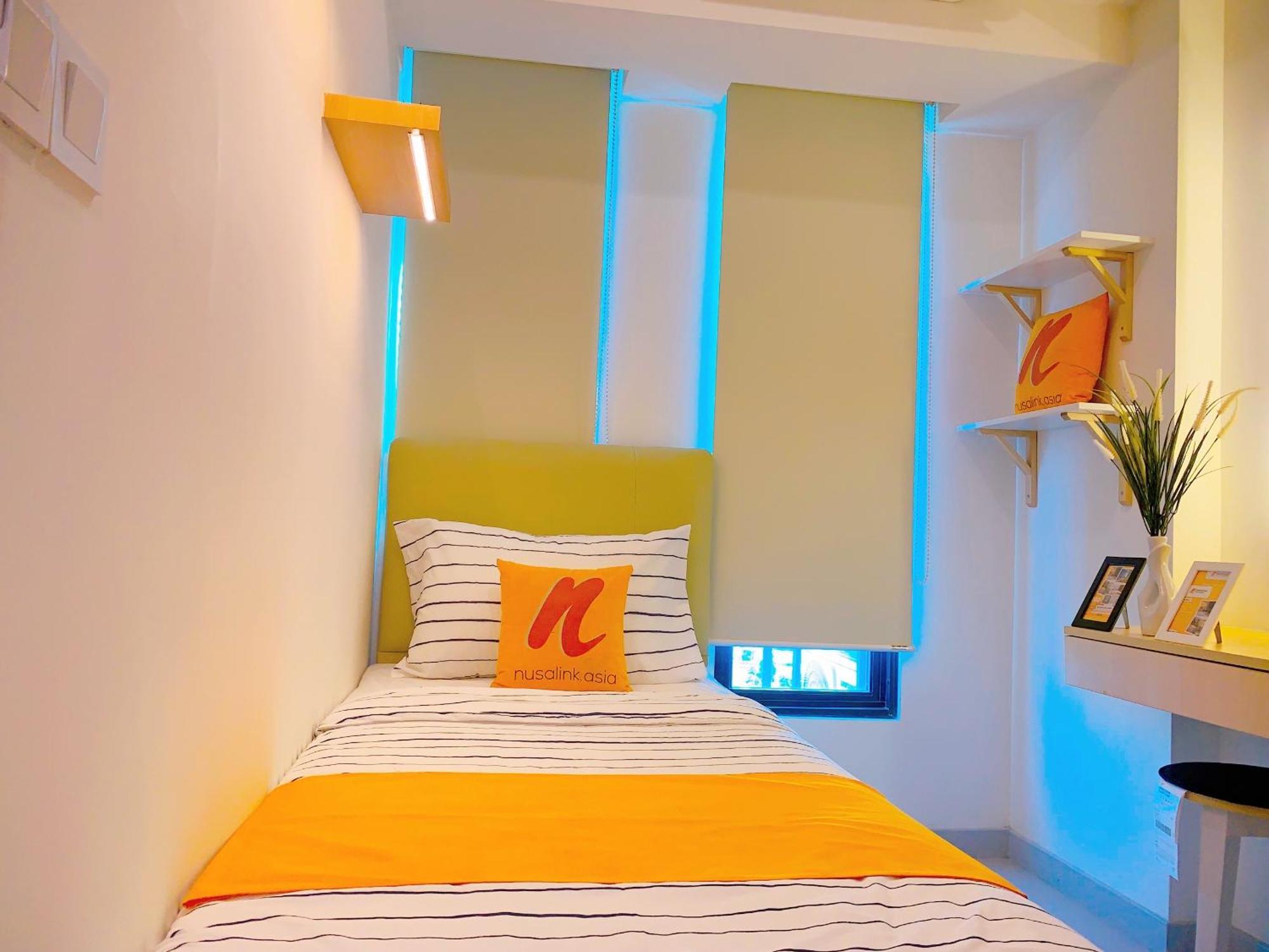 Apartemen Osaka Riverview Pik 2 By Benchmark Tangerang Eksteriør billede