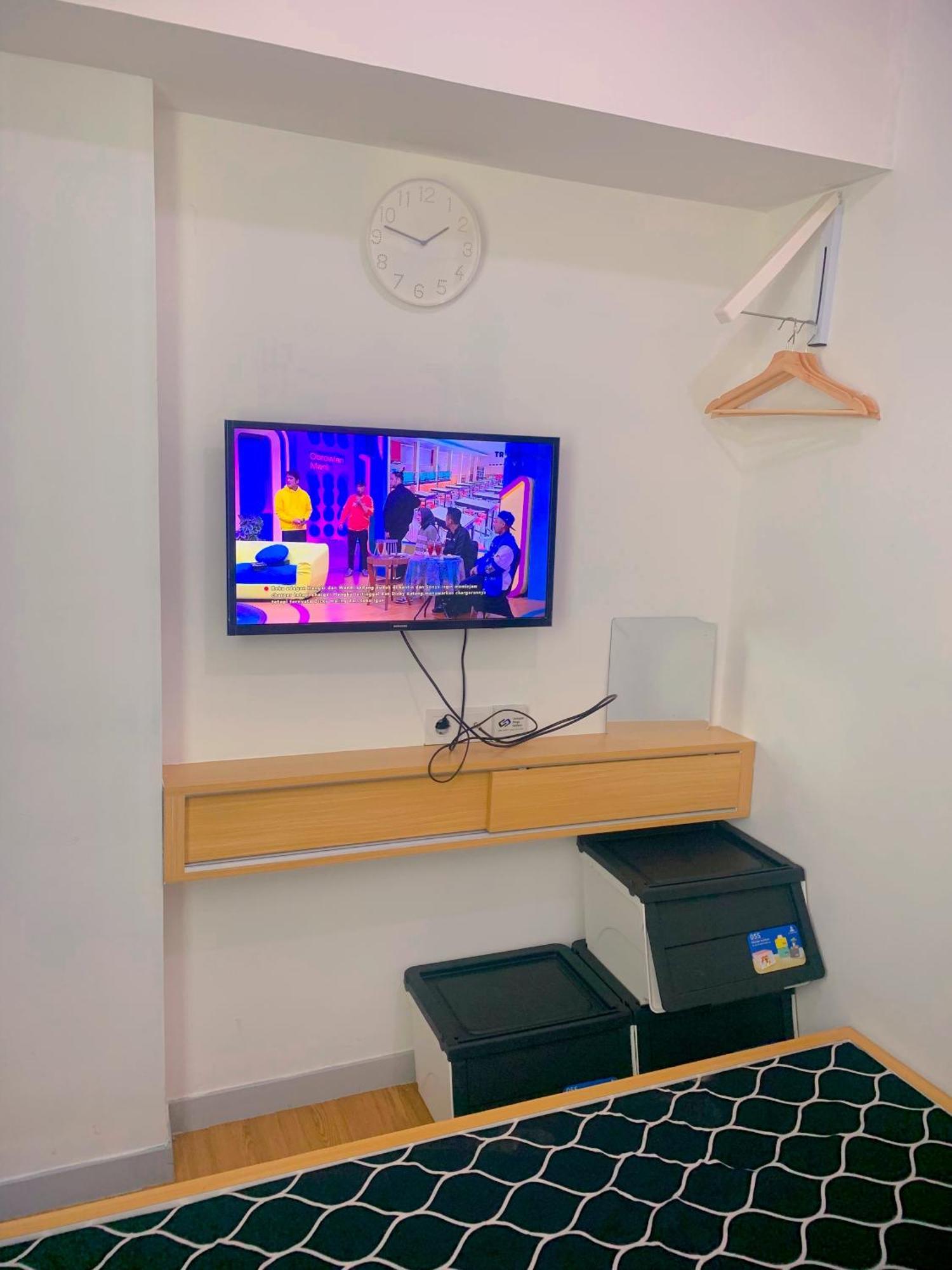 Apartemen Osaka Riverview Pik 2 By Benchmark Tangerang Eksteriør billede