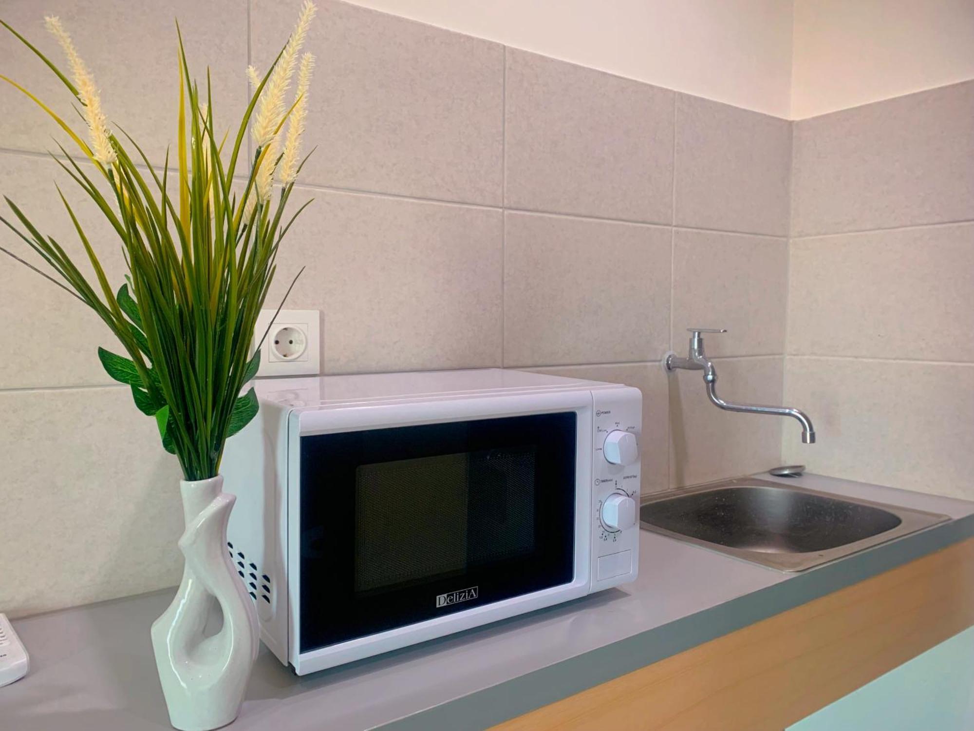 Apartemen Osaka Riverview Pik 2 By Benchmark Tangerang Eksteriør billede