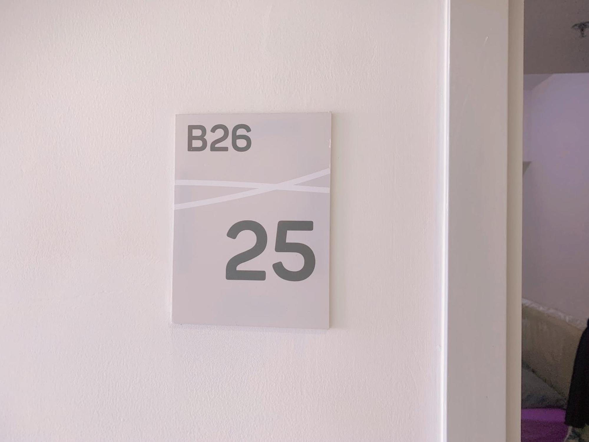 Apartemen Osaka Riverview Pik 2 By Benchmark Tangerang Eksteriør billede